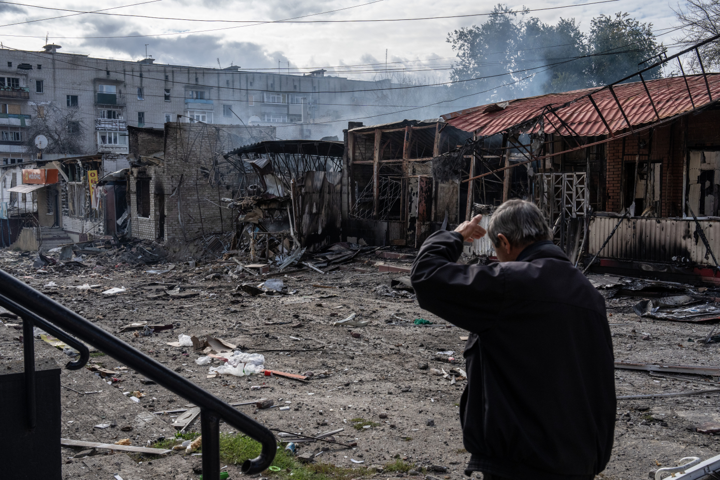 Nga hứng chịu áp lực ở miền nam Ukraine, thông báo sơ tán ở Kherson