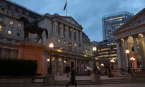 Ngân hàng Trung ương Anh tăng lãi suất lên mức cao nhất trong 14 năm