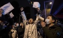 Trung Quốc: Trường học cho sinh viên về nhà, cảnh sát che giấu hành động đàn áp biểu tình