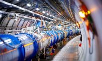 Máy gia tốc hạt lớn (LHC) phải đóng cửa sớm do khủng hoảng năng lượng tại châu Âu