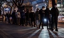 Thêm nhiều thành phố Trung Quốc nới lỏng các hạn chế Covid-19 sau các cuộc biểu tình rầm rộ