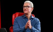 Tim Cook xác nhận Apple lần đầu tiên sau một thập kỷ sẽ sử dụng chip sản xuất tại Mỹ