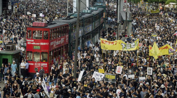 Hong Kong biểu tình