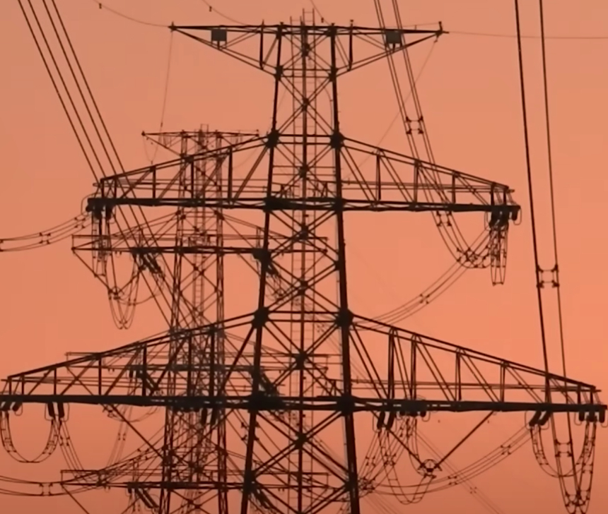 Mạng lưới điện của Mỹ có thể sẽ phải đối mặt với vấn đề nghiêm trọng hơn trong năm 2023 (Ảnh chụp màn hình)