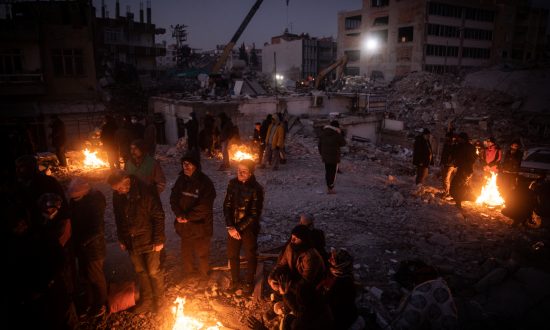 Động đất Thổ Nhĩ Kỳ - Syria: Số người chết vượt 46.000, lực lượng cứu hộ tuyệt vọng tìm người sống