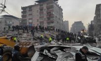 Động đất mạnh liên tiếp ở Thổ Nhĩ Kỳ khiến hàng ngàn người thương vong