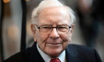 Warren Buffett bày tỏ niềm tin vào Mỹ, cảnh báo về hậu quả của thâm hụt tài khóa
