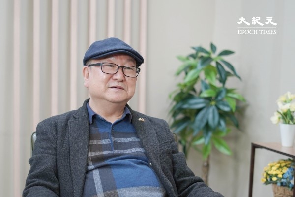 Chủ tịch Hiệp hội Phê bình Nghệ thuật Hàn Quốc: Làm người tốt tích thiện nghiệp mới được hưởng phúc