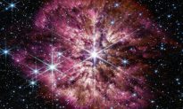 Kính viễn vọng James Webb của NASA chụp được hình ảnh hiếm có về một ngôi sao chuẩn bị phát nổ thành siêu tân tinh