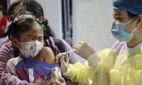 Đại biểu Quốc hội Trung Quốc tiết lộ: Vaccine Covid có thể gây viêm cơ tim