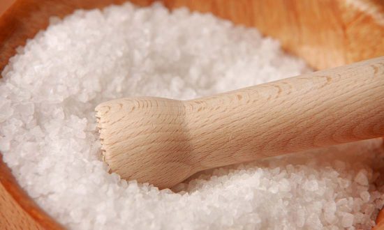 Cách dùng muối để phục hồi 7 tình trạng sức khỏe bất thường