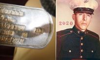 Một người nông dân Việt Nam tìm thấy thẻ nhận dạng của lính Mỹ bị mất 57 năm, và trao cho gia đình cựu binh