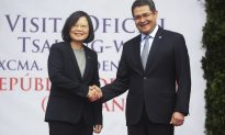 Trung Quốc dùng 'ngoại giao chi phiếu' mua chuộc đồng minh Mỹ Latinh của Đài Loan