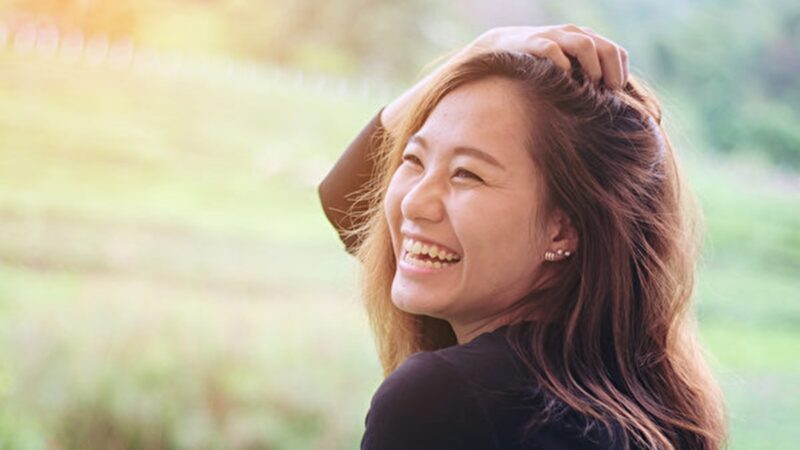 ‘Một nụ cười bằng mười thang thuốc bổ’ - Khoa học chứng minh cười có 8 lợi ích lớn