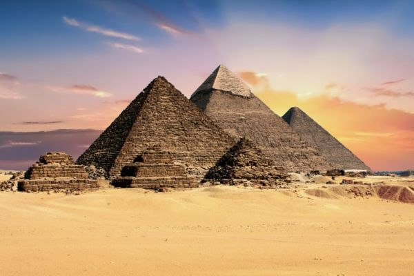 Phương pháp xây dựng kim tự tháp Giza