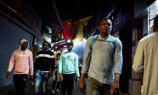 Trung Quốc dành 'siêu đãi ngộ' cho du học sinh châu Phi, họ đang mưu đồ gì ở Lục địa đen?