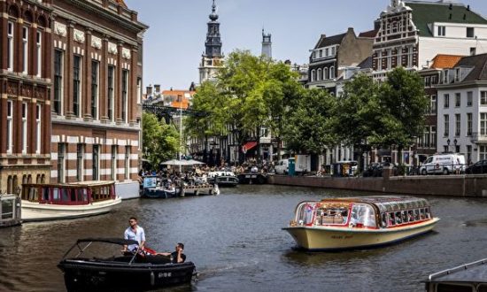 8 thành phố và 2 tỉnh của Hà Lan chấm dứt kết nghĩa với các địa phương ở Trung Quốc