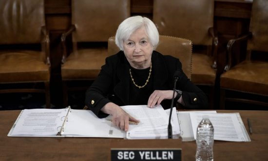 Janet Yellen: Mỹ cần cho IMF & các tổ chức toàn cầu khác vay nhiều tiền hơn