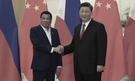 Ông Tập kêu gọi cựu Tổng thống Philippines thắt chặt quan hệ với Trung Quốc
