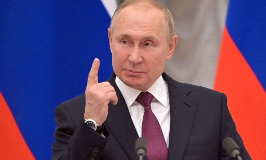 Ông Putin: Bầu cử qua thư ở Mỹ năm 2020 có gian lận