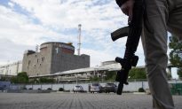 Nguy hiểm khi Nga, Ukraine cáo buộc nhau tấn công nhà máy điện hạt nhân