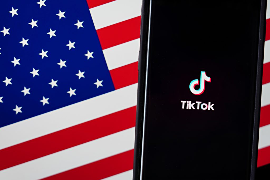 TikTok đánh chiếm mảng thương mại điện tử của Mỹ