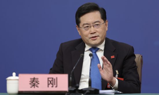 Nguồn tin: Thứ trưởng Bộ Ngoại giao Nga mật báo cho Bắc Kinh việc ông Tần Cương làm phản
