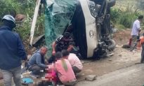 Nguyên nhân vụ lật xe chở đoàn khách Trung Quốc làm 4 người chết, nhiều người bị thương