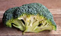 Nghiên cứu mới: Bông cải xanh có thể bảo vệ ruột hoặc làm tan huyết khối