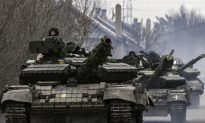 Chuyên gia: Tiếp tục cung cấp vũ khí cho Kyiv sẽ khiến chiến tranh vượt khỏi biên giới Ukraine