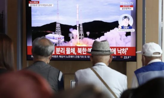 Phóng vệ tinh gián điệp lần hai thất bại, Triều Tiên tuyên bố sẽ sớm thử lần ba