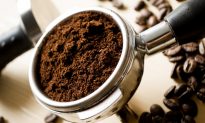 Bã cà phê có thể giúp sản xuất bê tông cứng hơn 30%