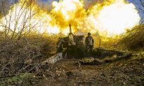 Mỹ sắp chuyển tên lửa tầm xa chứa đạn chùm cho Ukraine