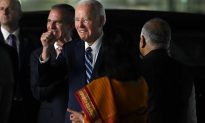 Ông Biden lên đường sang Ấn Độ, Việt Nam