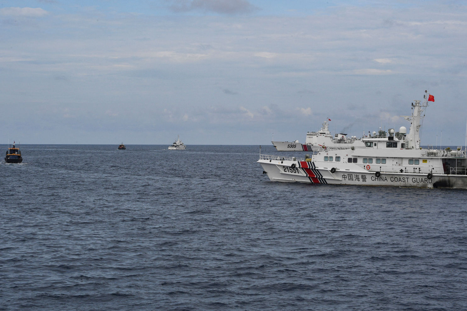 Philippines triệu tập Đại sứ Trung Quốc sau vụ va chạm tàu ở Biển Đông