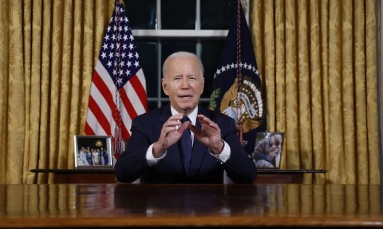 Tổng thống Mỹ Biden kêu gọi viện trợ khẩn cấp cho Israel và Ukraine