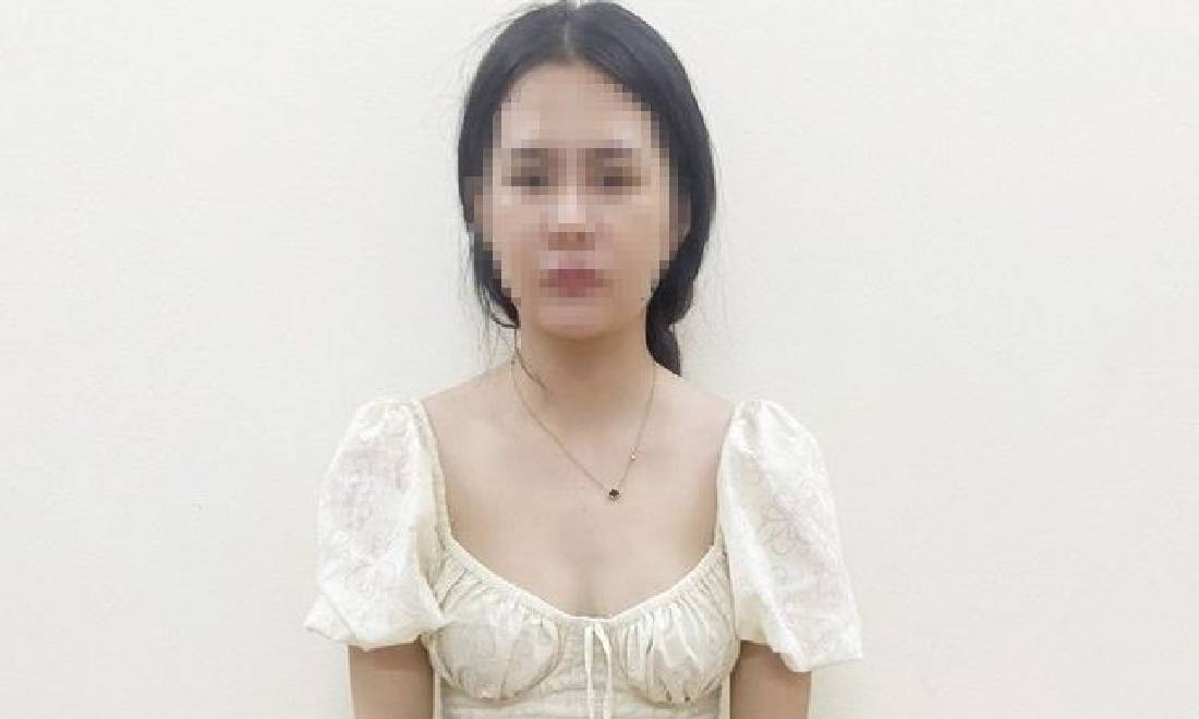 Hà Nội: Bắt quả tang cô gái trẻ dự đám cưới của người lạ để trộm tiền mừng