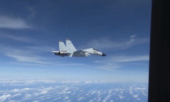 Lầu Năm Góc nói Trung Quốc chặn máy bay quân sự Mỹ 180 lần trong 2 năm