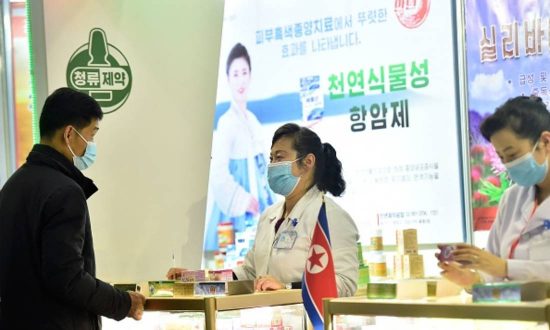 Ngày càng nhiều người Triều Tiên bị rụng tóc và hói đầu