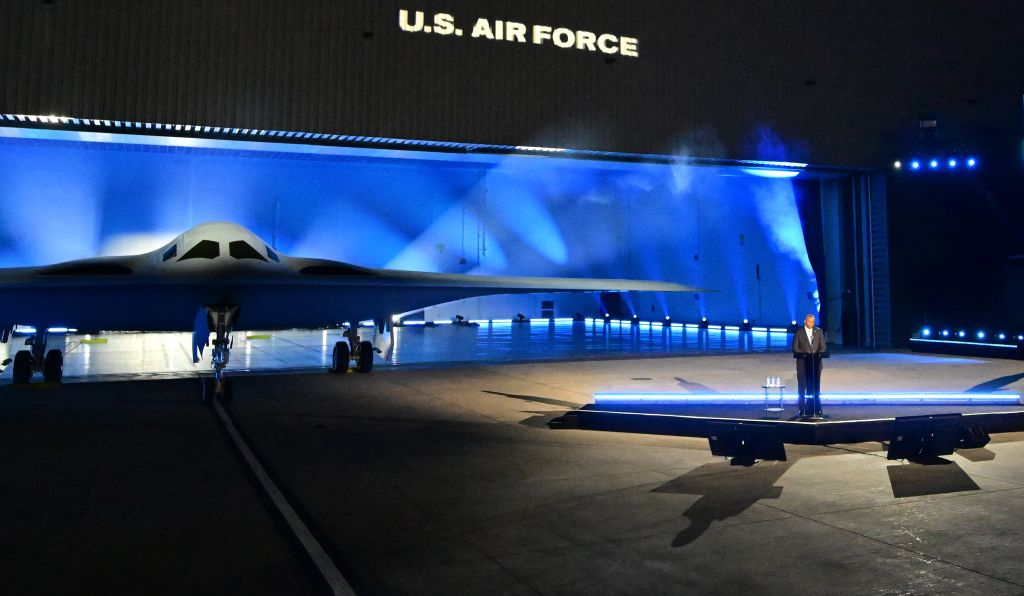 Oanh tạc cơ B-21 của Mỹ sở hữu công nghệ tàng hình ấn tượng ra sao?