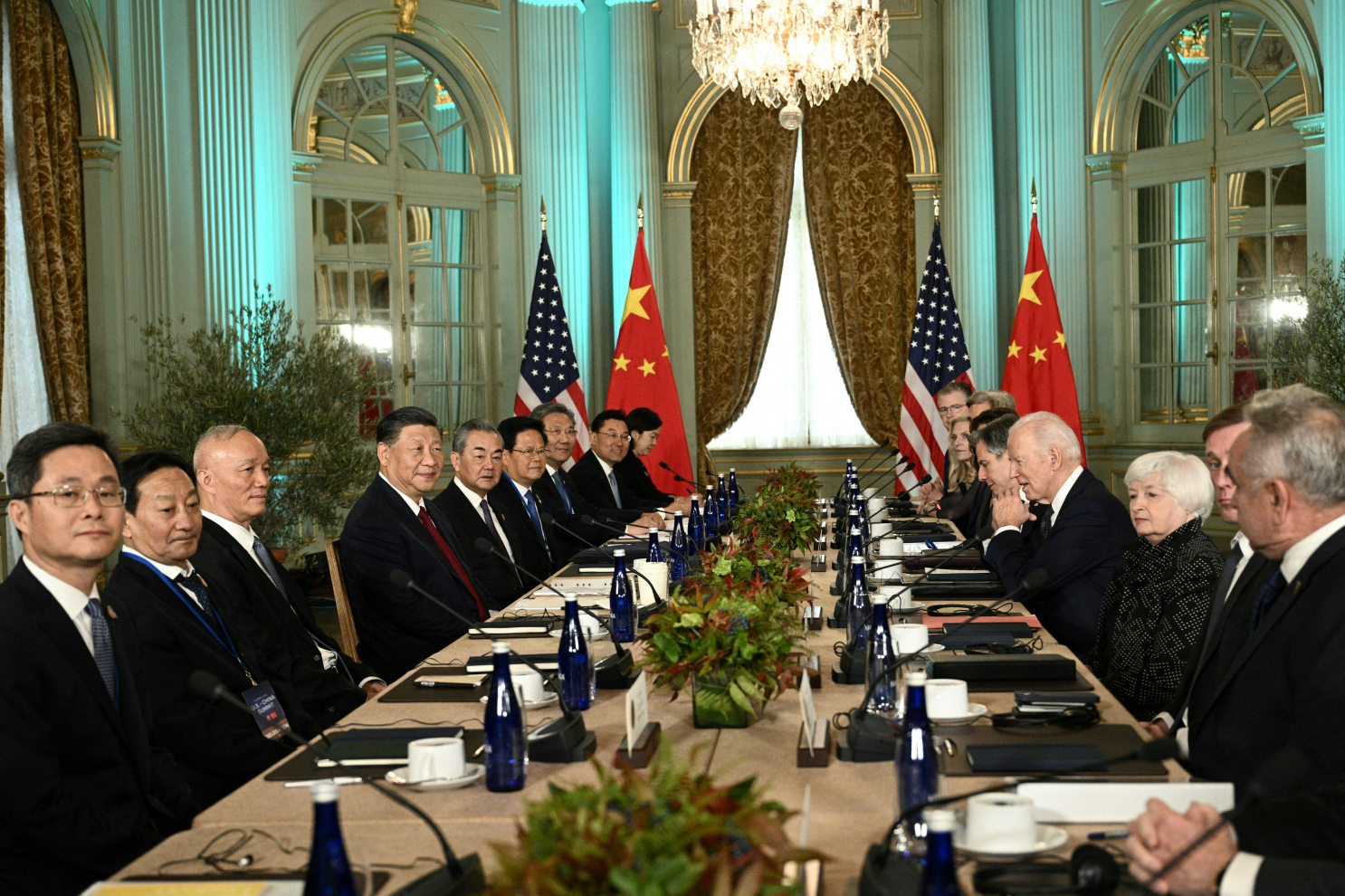 Bình luận: Quốc hội Mỹ nỗ lực tách rời Trung Quốc về kinh tế