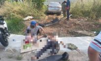 Bình Dương: Ô tô tông hai xe máy văng vào lề đường, 3 người bị thương