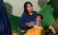 Nghệ An: Tìm thấy bé 2 tuổi ở gần nhà sau ba ngày mất tích bí ẩn