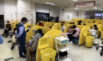 Trung Quốc phê duyệt 5 loại vaccine COVID-19 mới giữa lúc dịch viêm phổi bí ẩn ngày càng trầm trọng