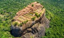 Kỳ quan cổ đại: Cung điện bí ẩn và sang trọng trên tảng đá khổng lồ ở Sri Lanka