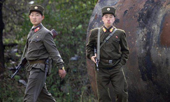 Triều Tiên tiếp tục bắn hơn 60 quả đạn pháo khiêu khích