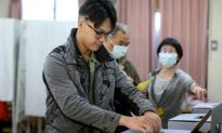 Hình ảnh: Người dân khắp Đài Loan xếp hàng đi bỏ phiếu