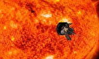 Tàu thăm dò Parker của NASA sẽ ‘chạm mặt trời’ vào cuối năm