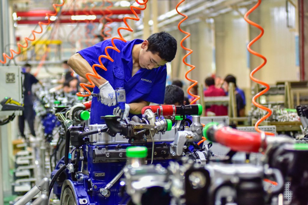 Lĩnh vực sản xuất Trung Quốc tiếp tục đà suy yếu