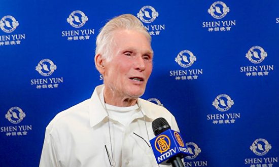 Mục sư cảm nhận về Shen Yun: Ân điển của Thượng Đế đến từ Trời cao
